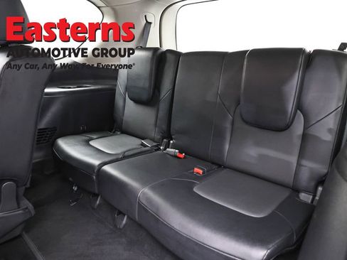 Used 2024 Nissan Armada SV RWD image 27
