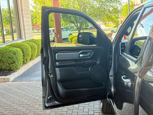 Used 2022 RAM 1500 Big Horn AWD/4WD image 20