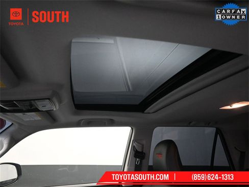 Used 2023 Toyota 4Runner TRD Off-Road Premium image 29