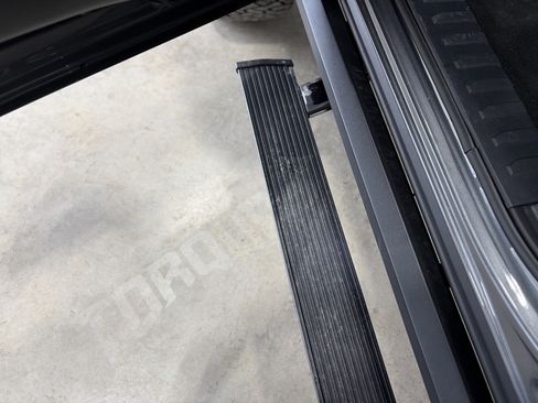 New 2026 Ford F250 Lariat w/ Black Appearance Package AWD/4WD image 24