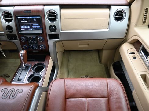 Used 2013 Ford F150 King Ranch w/ King Ranch Luxury Pkg RWD image 39