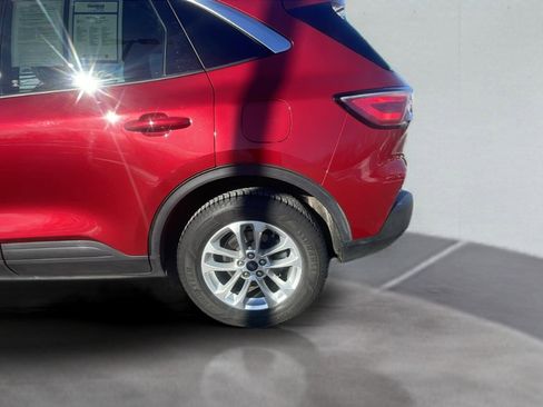 Certified 2020 Ford Escape SE image 22