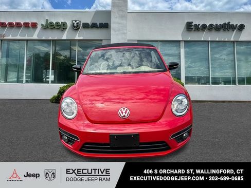 Used 2014 Volkswagen Beetle R-Line FWD image 5