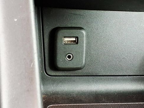 Used 2017 Chevrolet Colorado W/T w/ WT Convenience Package RWD image 21