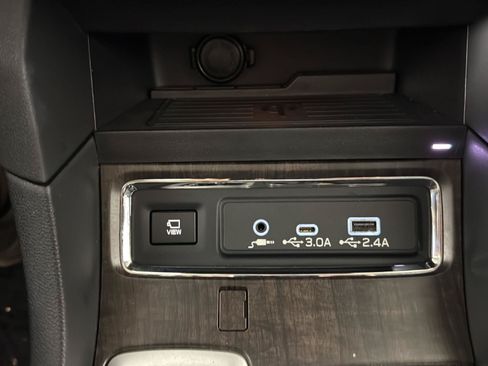 Certified 2026 Subaru Ascent Touring AWD/4WD image 18