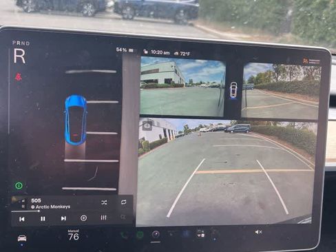Used 2023 Tesla Model Y Performance AWD/4WD image 8