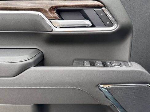 New 2026 GMC Sierra 1500 SLE AWD/4WD image 11