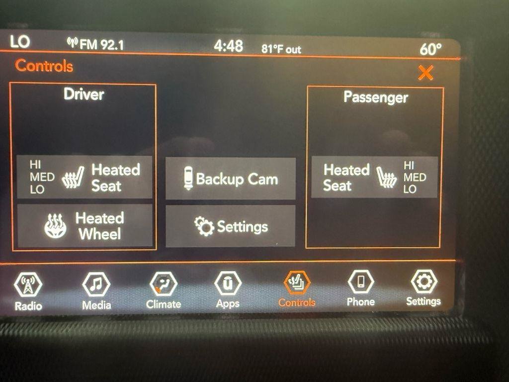 Used 2021 Jeep Wrangler Unlimited Rubicon w/ Cold Weather Group AWD/4WD image 18