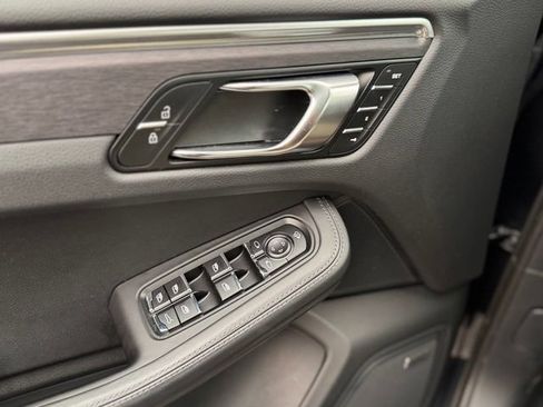 Certified 2023 Porsche Macan GTS AWD/4WD image 14