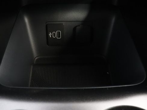 New 2026 Ford Explorer Active w/ Active Comfort Package image 23