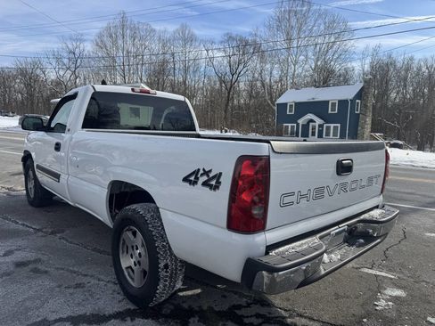 Used 2004 Chevrolet Silverado 1500 4x4 Regular Cab image 7
