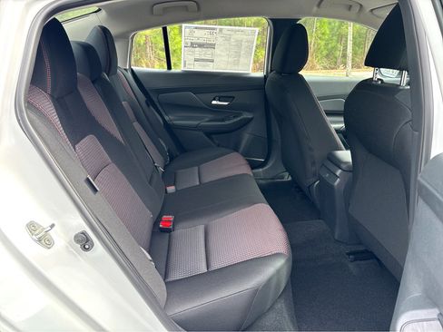 New 2026 Nissan Sentra SR w/ Floor Mat Package image 12