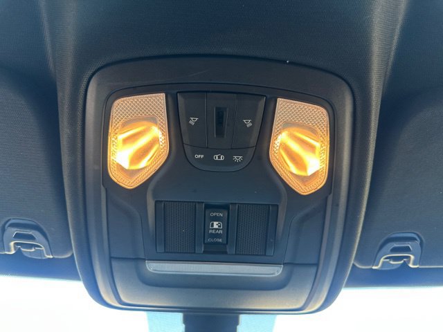 Used 2020 RAM 1500 Big Horn AWD/4WD image 34