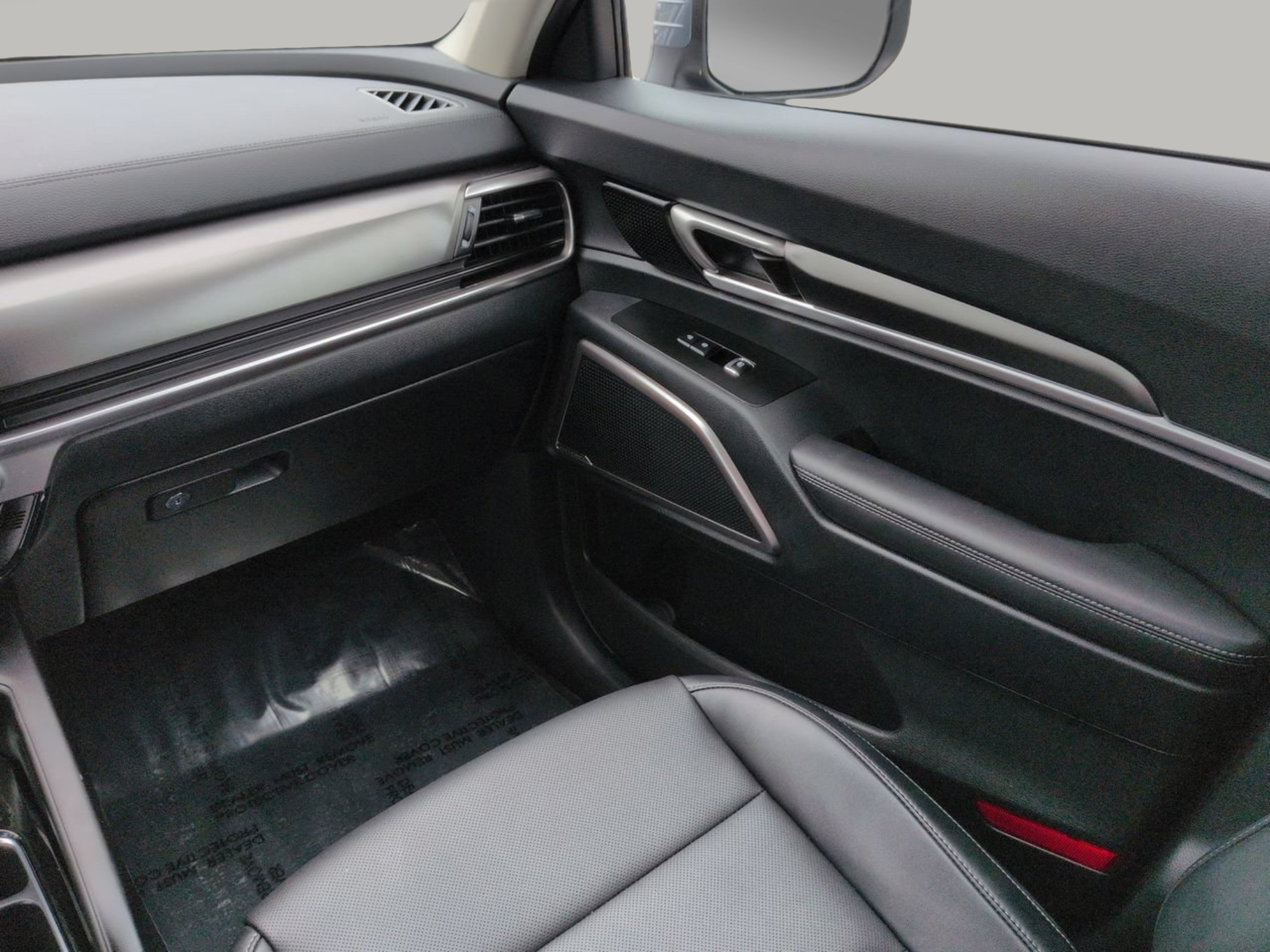 Certified 2025 Kia Telluride LX FWD image 21