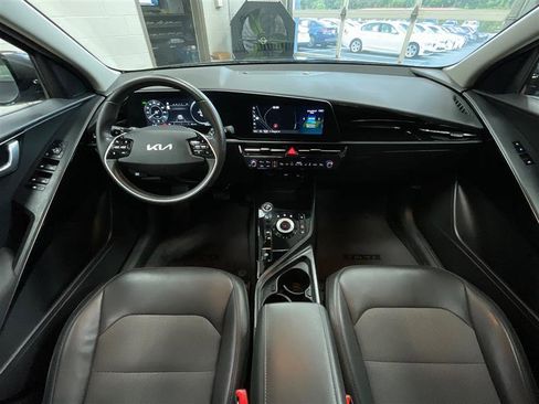 Used 2023 Kia Niro Wind FWD image 23