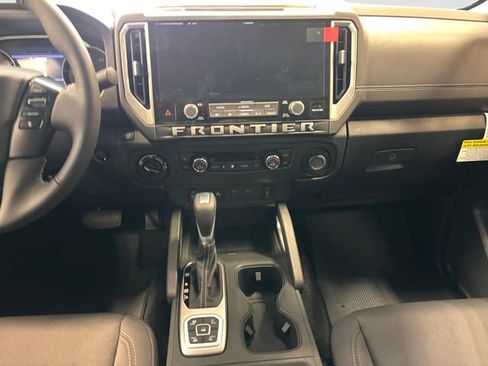 New 2026 Nissan Frontier SV w/ SV Convenience Package AWD/4WD image 12