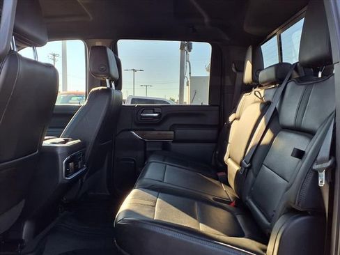 Used 2020 Chevrolet Silverado 2500 High Country w/ Technology Package image 18