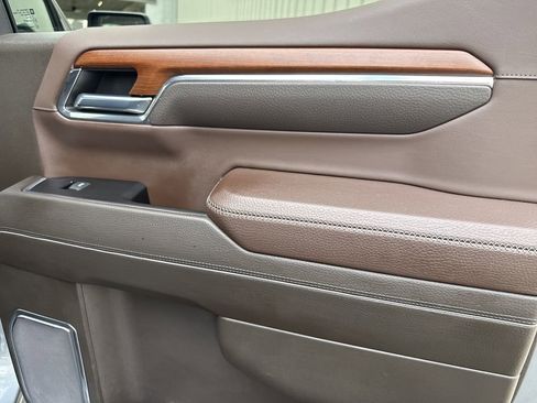 Used 2023 GMC Sierra 1500 Denali w/ Denali Reserve Package image 17