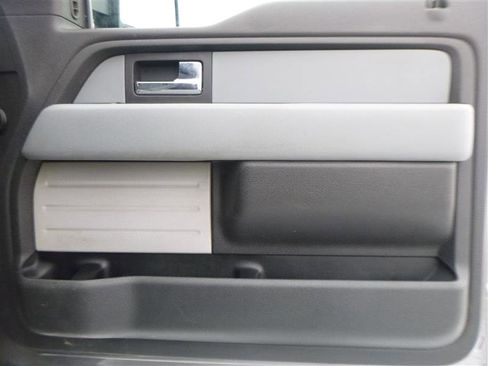 Used 2014 Ford F150 XLT w/ Equipment Group 302A Luxury image 19