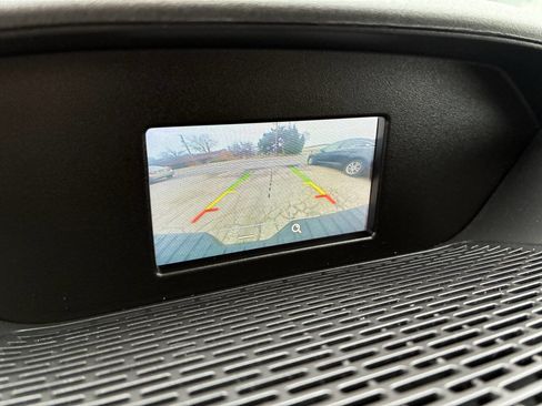 Used 2016 Ford Transit 250 130 Low Roof image 25