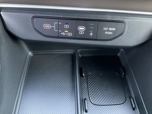 New 2026 Kia Carnival SX image 21