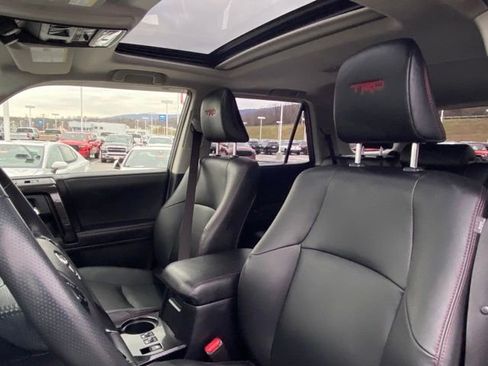 Used 2021 Toyota 4Runner Venture w/ Moonroof Package image 14