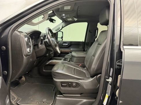 Used 2021 GMC Sierra 3500 Denali w/ Denali Ultimate Package AWD/4WD image 5