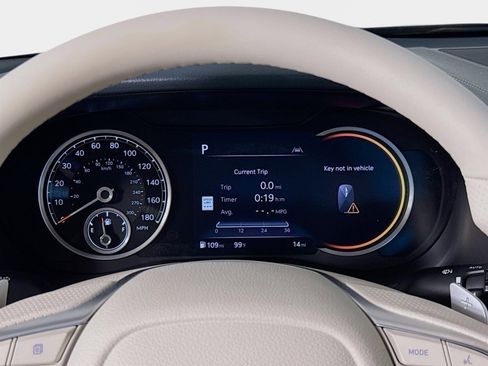 New 2026 Genesis G70 2.5T Prestige image 13