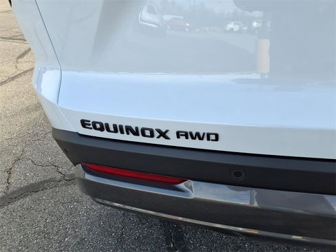 New 2026 Chevrolet Equinox ACTIV image 5