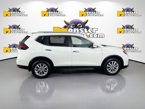 Used 2020 Nissan Rogue S image 4