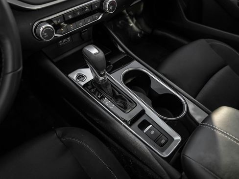 Used 2021 Nissan Altima 2.5 SV w/ SV Premium Package image 24