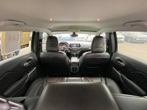 Used 2022 Jeep Cherokee Latitude AWD/4WD image 26