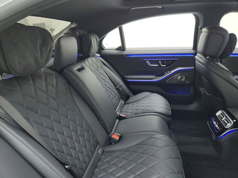 New 2026 Mercedes-Benz S 580 4MATIC Sedan image 21