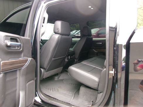 Used 2021 Chevrolet Silverado 1500 LT Trail Boss w/ Convenience Package II image 14