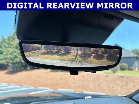 Used 2023 Cadillac Escalade ESV Sport Platinum w/ LPO, ONYX Package AWD/4WD image 18