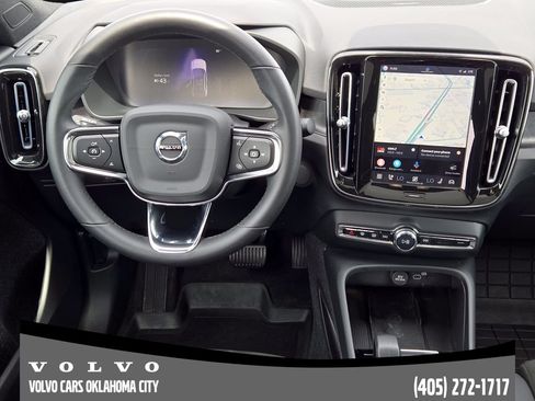 Certified 2023 Volvo C40 P8 Recharge Ultimate AWD/4WD image 21