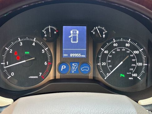 Used 2019 Lexus GX 460 Premium w/ Premium Package AWD/4WD image 22