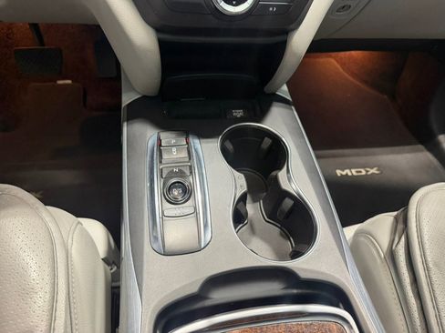 Used 2018 Acura MDX SH-AWD w/ Technology Package image 21