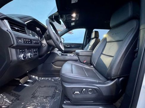 Used 2024 GMC Yukon XL Denali w/ Max Trailering Package image 26