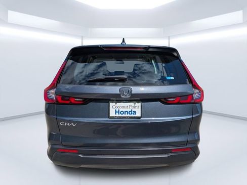 Used 2023 Honda CR-V LX image 2