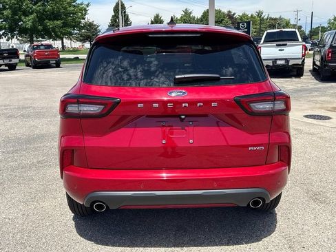 Certified 2024 Ford Escape ST-Line w/ Tech Pack #1 AWD/4WD image 4