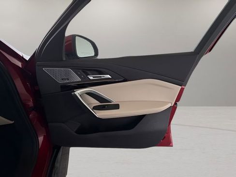 Used 2025 BMW X2 xDrive28i image 35