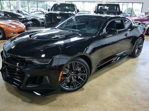 Used 2021 Chevrolet Camaro ZL1 RWD image 1