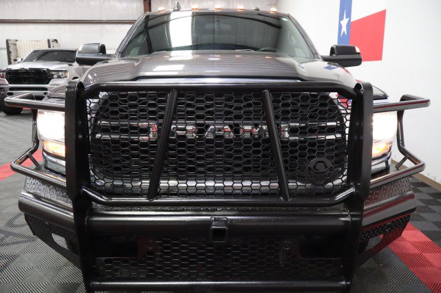 Used 2021 RAM 3500 Tradesman w/ Chrome Appearance Group AWD/4WD image 30