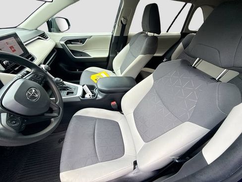 Used 2023 Toyota RAV4 XLE w/ Convenience Package AWD/4WD image 26