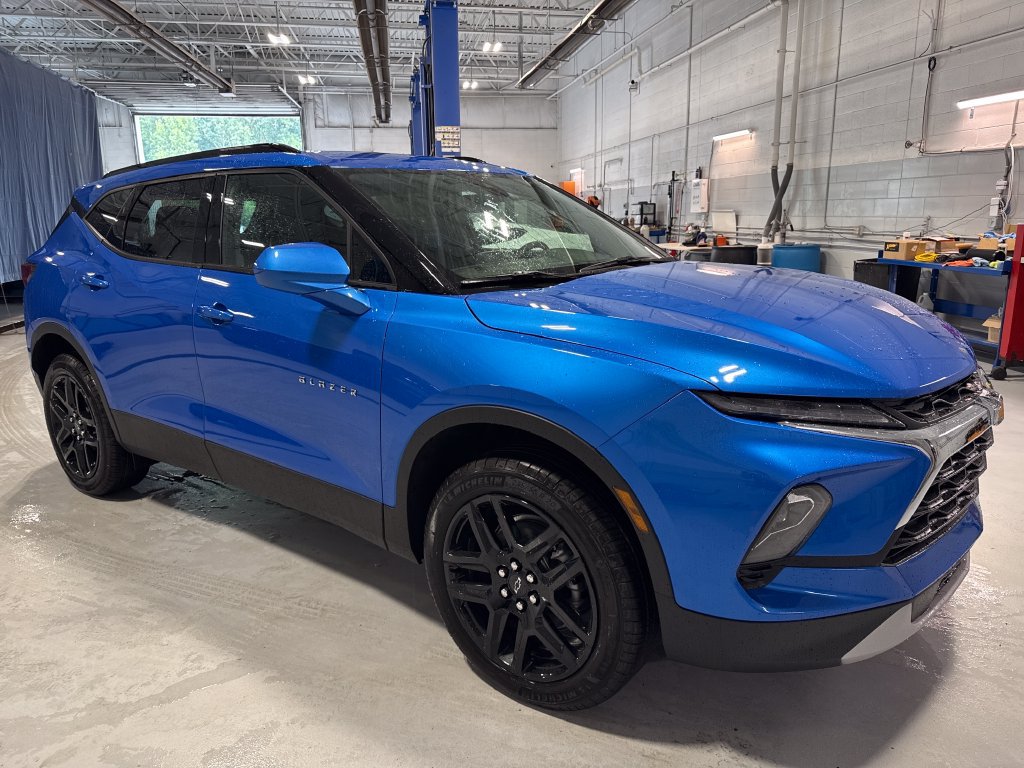 New 2026 Chevrolet Blazer LT w/ Convenience Package FWD image 45