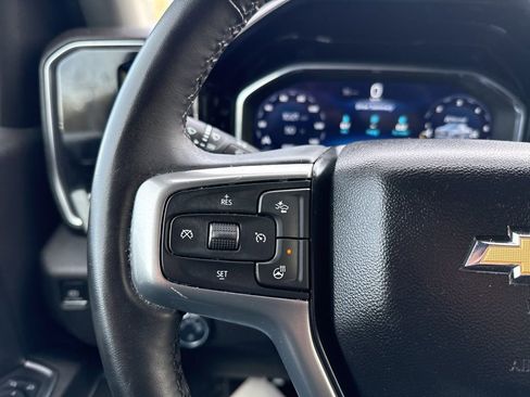 Used 2024 Chevrolet Silverado 1500 LT image 15
