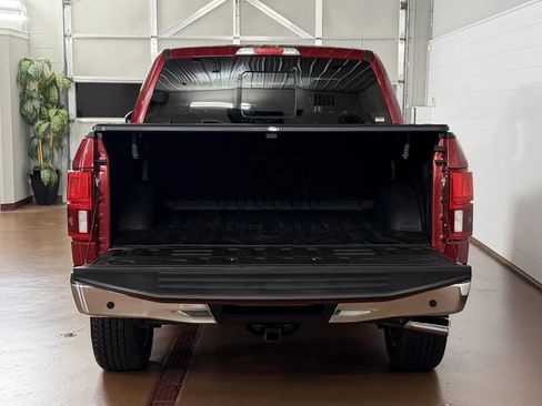 Used 2018 Ford F150 Lariat w/ Equipment Group 502A Luxury AWD/4WD image 5