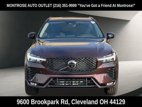 New 2026 Volvo XC60 B5 Plus w/ Protection Package Premier AWD/4WD image 8