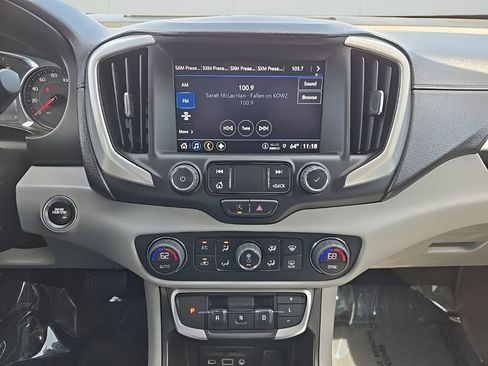 Used 2022 GMC Terrain SLT AWD/4WD image 22